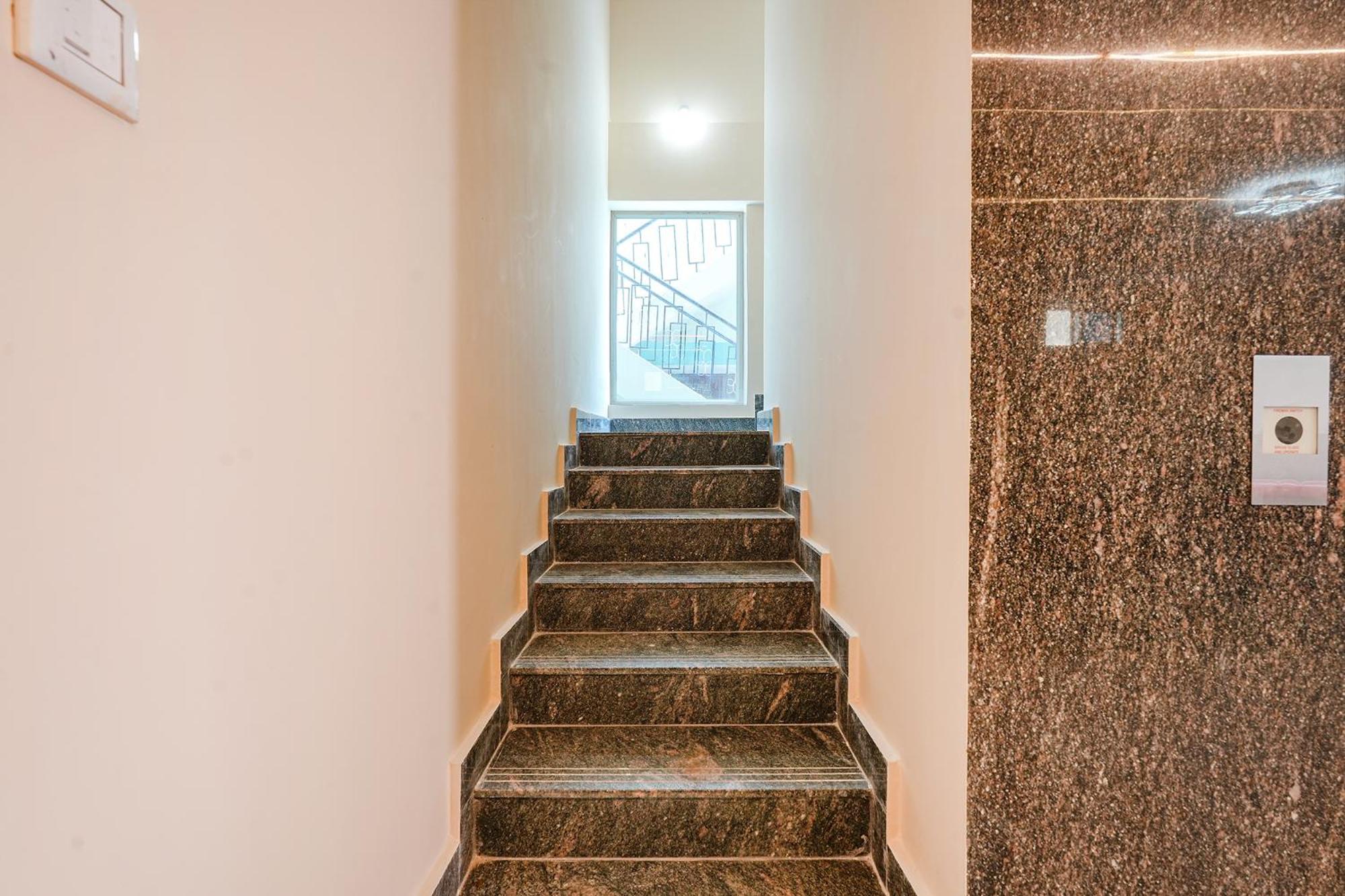 Fabhotel Crystal Suites Bangalore Eksteriør billede